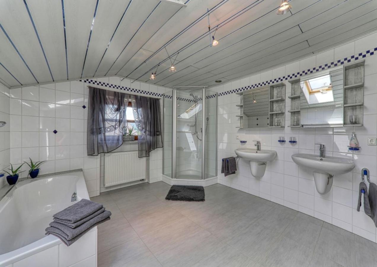 Ferienwohnung Haydn 론바크 외부 사진